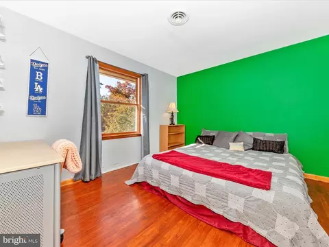 9242 Oak Tree Cir, Frederick, MD 21701 photo 22