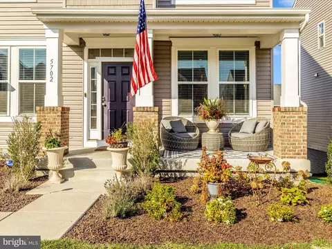 5702 Hawk Ridge Rd, Frederick, MD 21704 photo 4