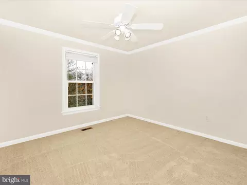 Bedroom - 5801 Farmgate Ct, Frederick, MD 21703 photo 7 of 8