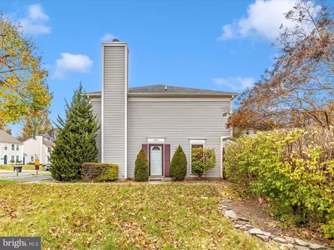 Exterior - 5801 Farmgate Ct, Frederick, MD 21703 photo 3 of 8