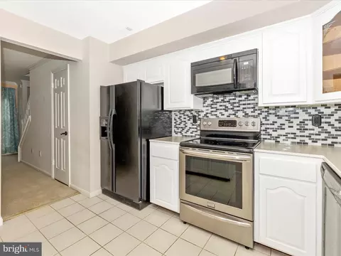 Kitchen - 5801 Farmgate Ct, Frederick, MD 21703 photo 3 of 3