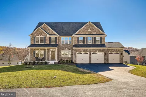 13631 Primavera Dr, Mount Airy, MD 21771