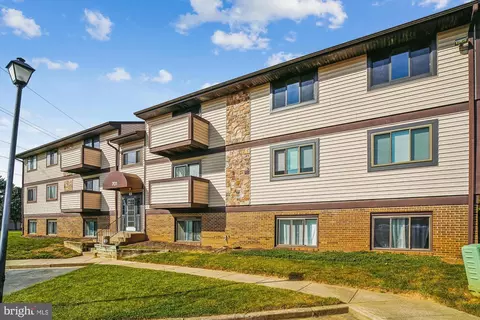 701 M Heather Ridge Dr #16M, Frederick, MD 21702
