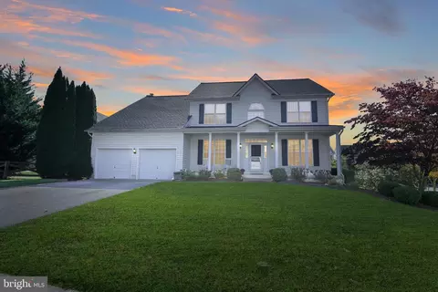 3925 Sweet Briar Ln, Frederick, MD 21704