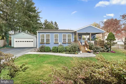 212 E K St, Brunswick, MD 21716