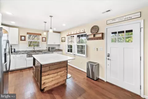 Other - 212 E K St, Brunswick, MD 21716 photo 4 of 21
