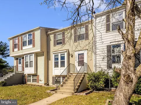 Exterior - 1376 David Ln, Frederick, MD 21703 photo 3 of 13