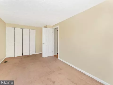 Bedroom - 1376 David Ln, Frederick, MD 21703 photo 3 of 9