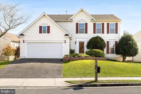 5320 Ivywood Dr N, Frederick, MD 21703