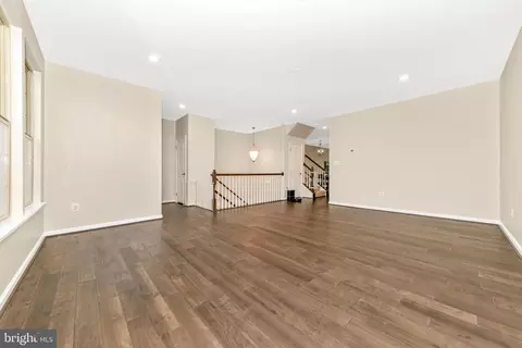 6008 Leben Dr, Frederick, MD 21703 photo 4