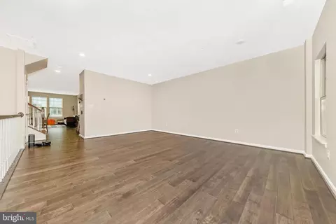 6008 Leben Dr, Frederick, MD 21703 photo 3
