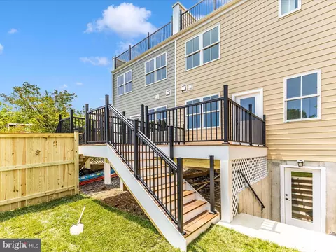 Exterior - 252 S A S Carroll St, Frederick, MD 21701 photo 12 of 14