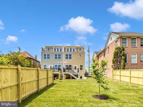 Exterior - 252 S A S Carroll St, Frederick, MD 21701 photo 11 of 14