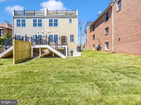 Exterior - 252 S A S Carroll St, Frederick, MD 21701 photo 14 of 14