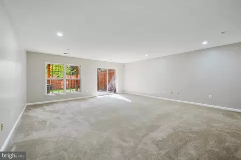 Living - 2568 Carrington Way, Frederick, MD 21702 photo 5 of 7