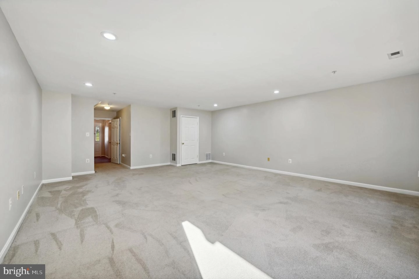 Living - 2568 Carrington Way, Frederick, MD 21702 photo 7 of 7