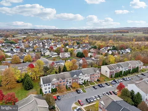 View/Area - 2568 Carrington Way, Frederick, MD 21702 photo 3 of 14