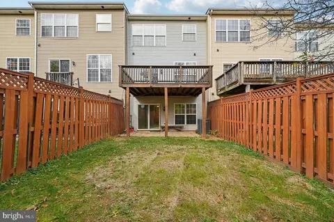 Exterior - 2568 Carrington Way, Frederick, MD 21702 photo 8 of 10