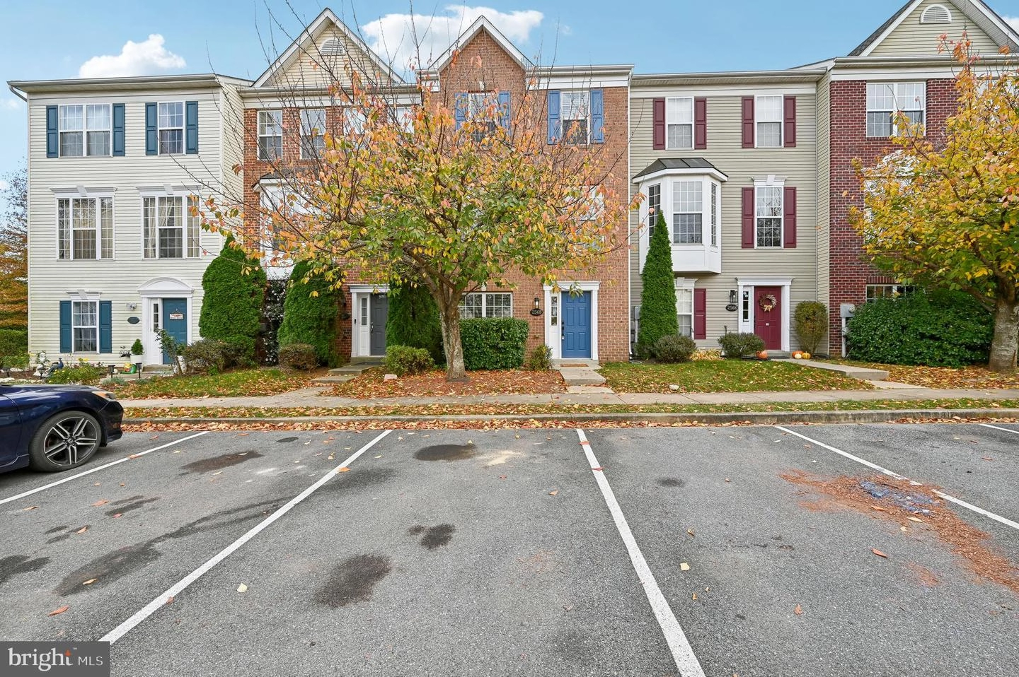 Exterior - 2568 Carrington Way, Frederick, MD 21702 photo 2 of 10