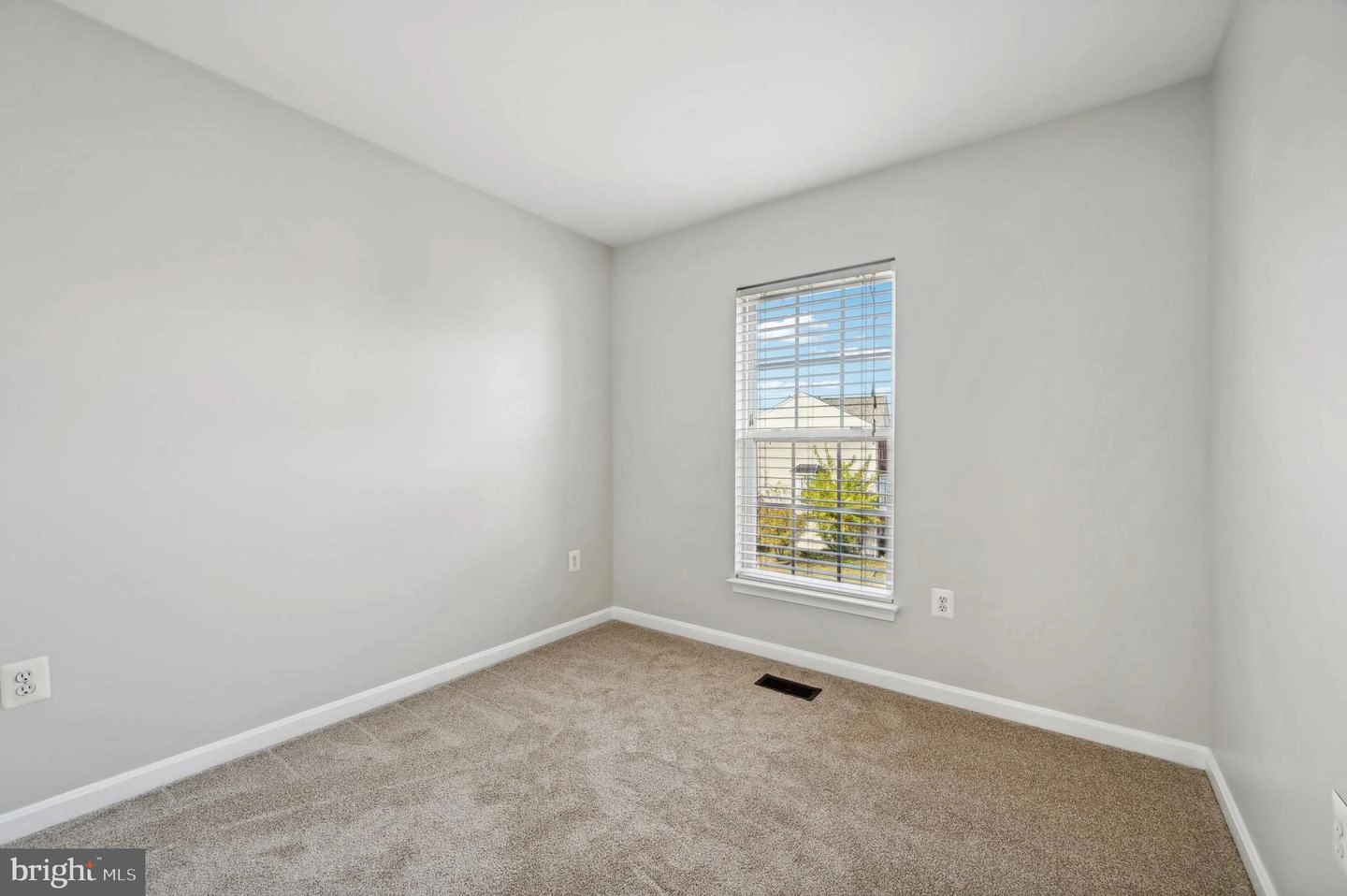 Bedroom - 2568 Carrington Way, Frederick, MD 21702 photo 2 of 6
