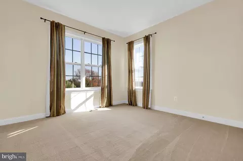 Bedroom - 2426 Longfellow Ct, Frederick, MD 21702 photo 4 of 5