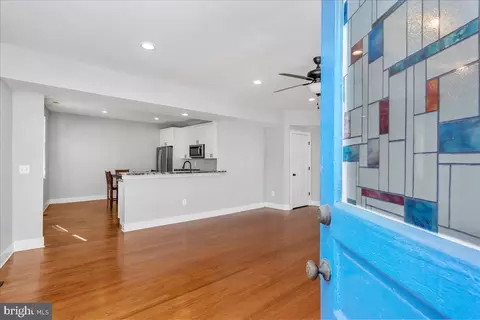 Entry Way - 200 Fifth St, Frederick, MD 21701 photo 1 of 2