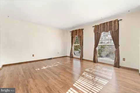 1300 Appletree Ct, Frederick, MD 21703 photo 5