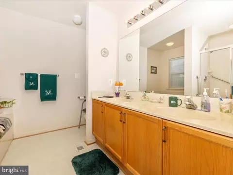 238 Bishops Glen Dr, Frederick, MD 21702 photo 22