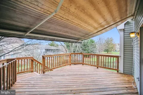 Exterior - 6391 Devonshire Ln, Frederick, MD 21703 photo 16 of 28