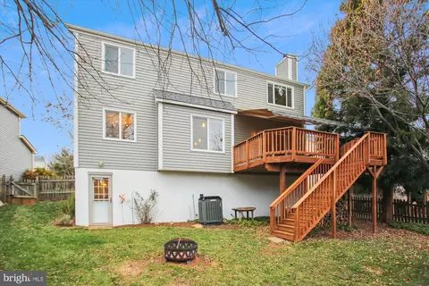 Exterior - 6391 Devonshire Ln, Frederick, MD 21703 photo 11 of 28