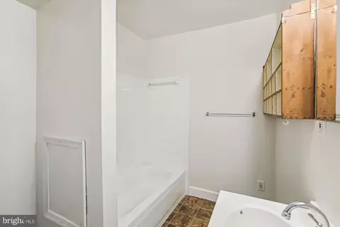 Bath - 231 E 5th St, Frederick, MD 21701 photo 1 of 2