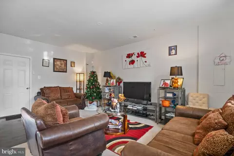 207 Spring Bank Ave, Frederick, MD 21701 photo 23