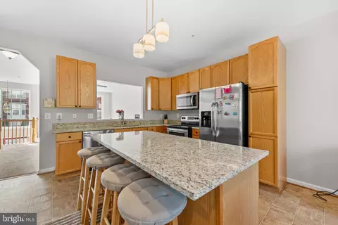 125 Fieldstone Ct, Frederick, MD 21702 photo 7