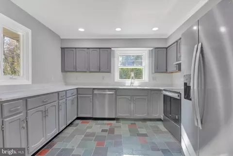 188 Stoneybrook Ct, Frederick, MD 21702 photo 10