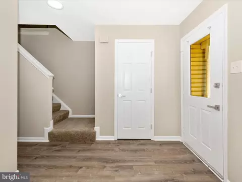 4965 Pintail Ct, Frederick, MD 21703 photo 4