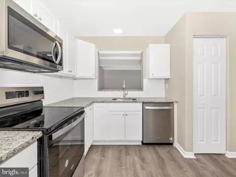4965 Pintail Ct, Frederick, MD 21703 photo 10