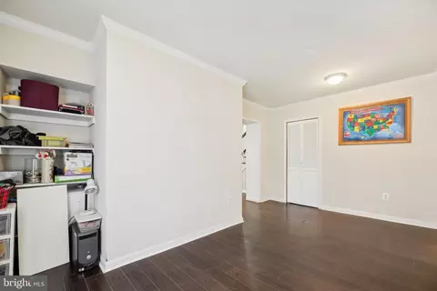 Entry Way - 6442 Sunset Dr, Frederick, MD 21702 photo 4 of 4
