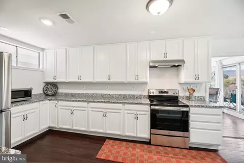 Kitchen - 6442 Sunset Dr, Frederick, MD 21702 photo 1 of 2