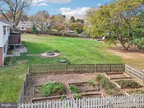 Exterior - 6442 Sunset Dr, Frederick, MD 21702 photo 16 of 16