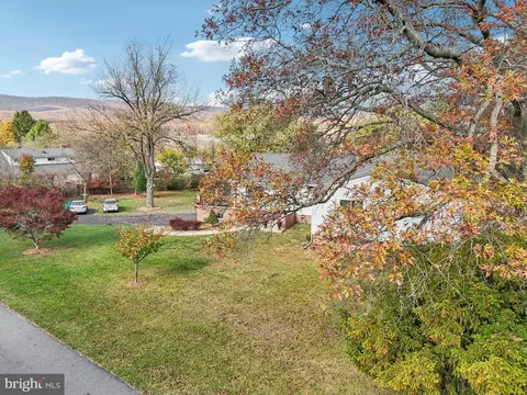 View/Area - 6442 Sunset Dr, Frederick, MD 21702 photo 2 of 11