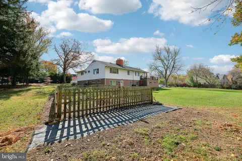 Exterior - 6442 Sunset Dr, Frederick, MD 21702 photo 11 of 16