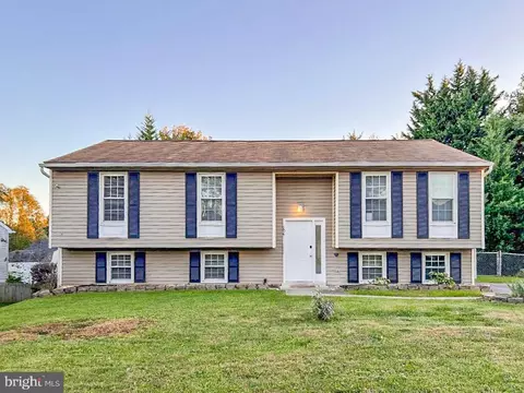 204 Burlington Ave, Walkersville, MD 21793