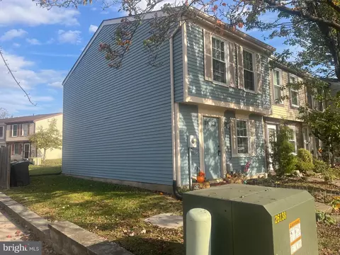 5813 Drawbridge Ct, Frederick, MD 21703