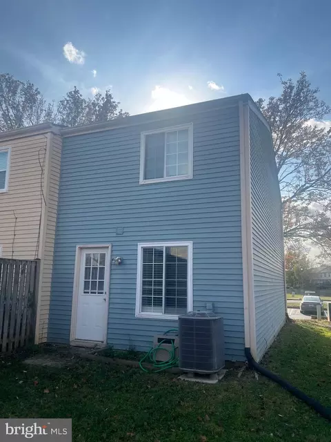 5813 Drawbridge Ct, Frederick, MD 21703 photo 4