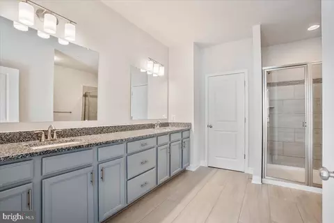 Entry Way - 7133 Macon St, Frederick, MD 21703 photo 15 of 17