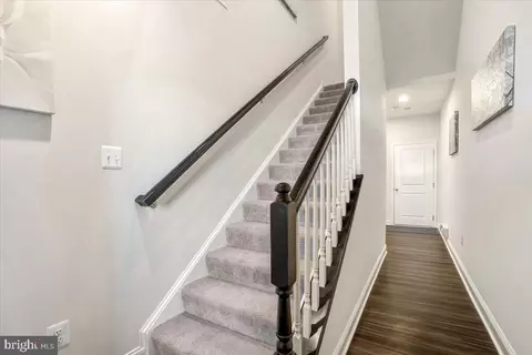 Entry Way - 7133 Macon St, Frederick, MD 21703 photo 2 of 17