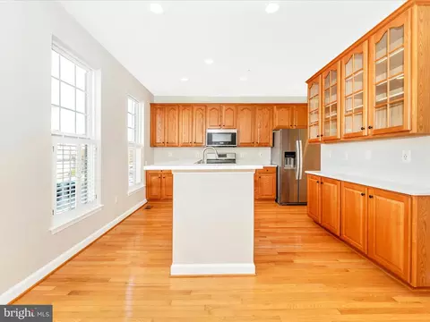 Kitchen - 8825 Lew Wallace Rd, Frederick, MD 21704 photo 2 of 8