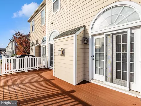 Exterior - 8825 Lew Wallace Rd, Frederick, MD 21704 photo 5 of 29