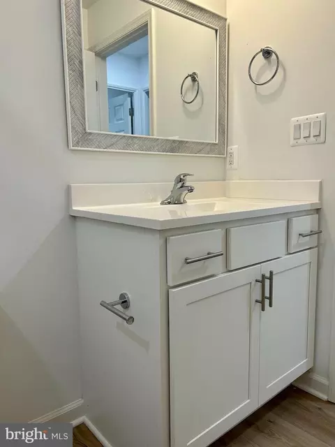 Bath - 311 Adam Rd, Frederick, MD 21701 photo 1 of 2