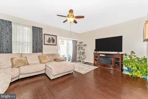 6002 Forum Sq, Frederick, MD 21703 photo 11